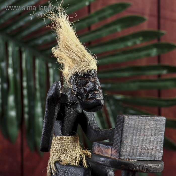 Сувенир дерево Сувенир дерево "Абориген-айтишник" 15х13х7 см