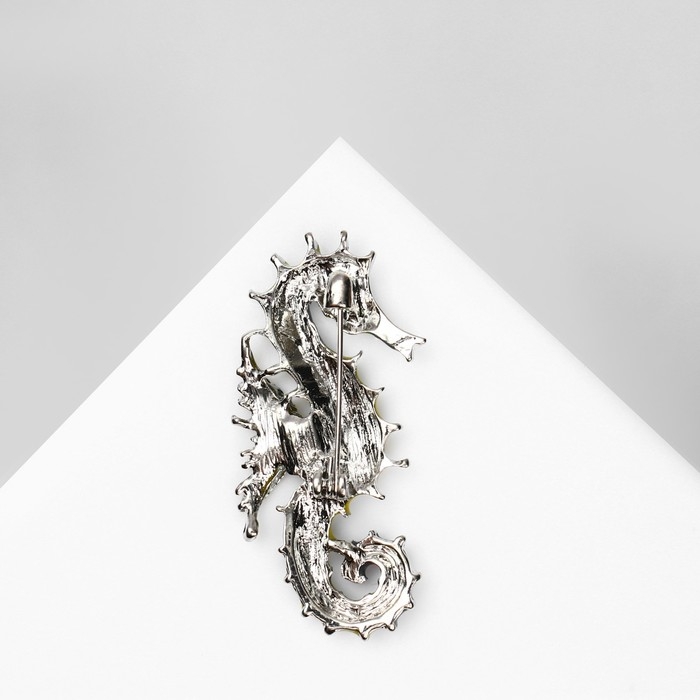 Брошь «Конёк» морской, цветная в серебре Брошь «Конёк» морской, цветная в серебре
