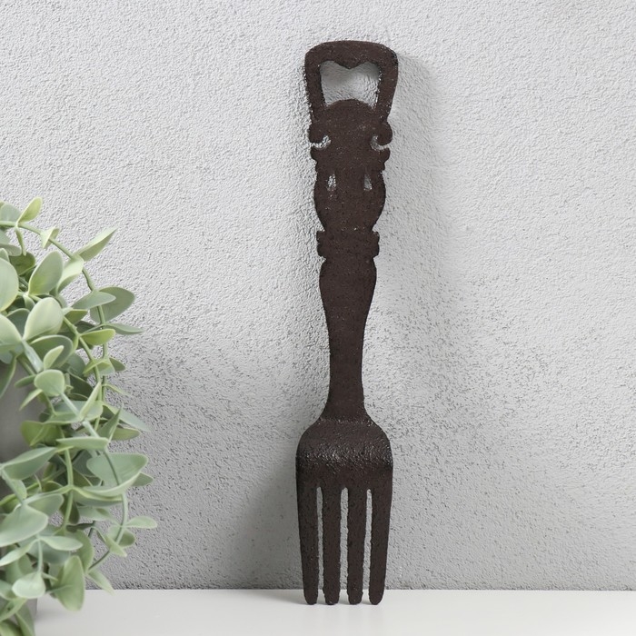 Сувенир чугун открывашка  Сувенир чугун открывашка "Вилка" 24х4,2х1,5 см