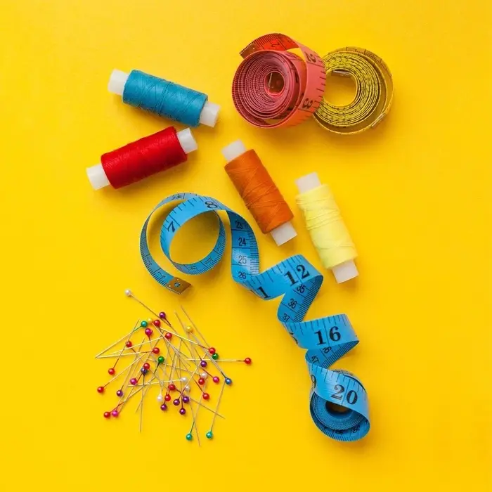 Сантиметровая лента портновская, в футляре, 1.7×150 см (см/дюймы), МИКС Сантиметровая лента портновская, в футляре, 1.7×150 см (см/дюймы), МИКС