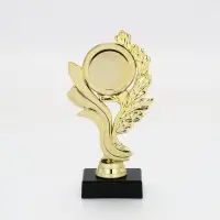 Статуэтка наградная &laquo;Самая любимая мама&raquo;, 17.5 см, цвет золотой