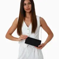 Сумка-клатч на магните, на серебристой цепочке, чёрная