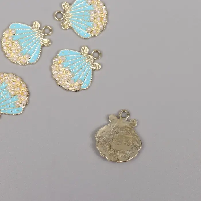 Декор для творчества металл, стразы Декор для творчества металл, стразы "Ракушка" золото 2,1х1,8х0,3 см