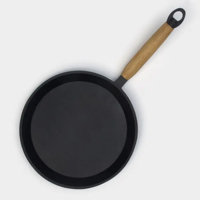 Сковорода блинная литая Magma, d=22 см, h=1.5 см, деревянная ручка, индукция, чугун, чёрная