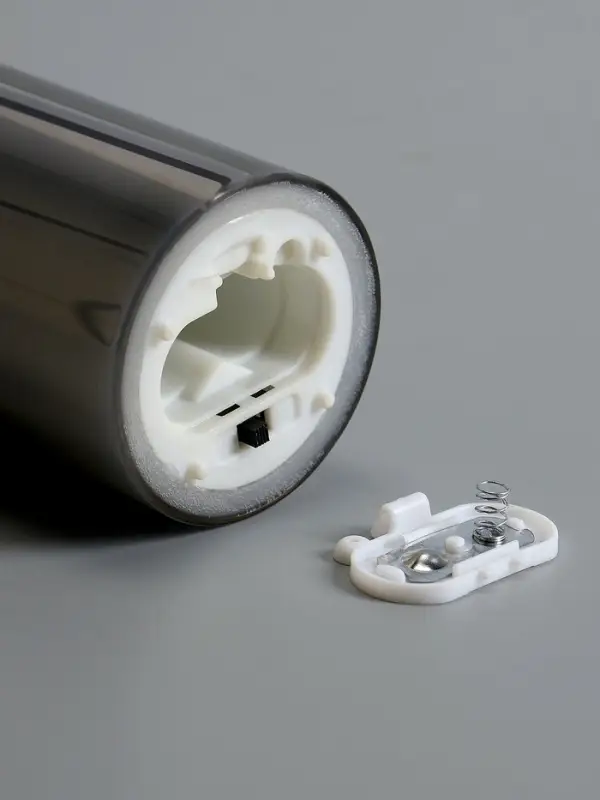 Светодиодная свеча &laquo;Серебристая&raquo;, 16&times;5.5 см, от батареек AAx2, свечение тёплое белое