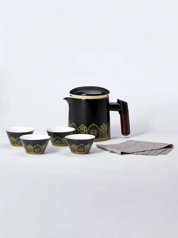 Набор для чайной церемонии ДЖЕКИЧАЙ &laquo;Цуруга&raquo;, 6 предметов, на 4 персоны, чашка 35 мл, чайник 350 мл, керамика, чёрный