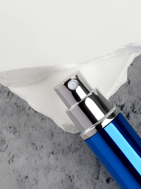 Флакон для парфюма «Пуля», с распылителем, 3 мл, цвет синий Флакон для парфюма «Пуля», с распылителем, 3 мл, цвет синий