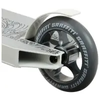 Самокат трюковой GRAFFITI Eccentric 24, колёса PU 110 мм, HIC компрессия, ABEC 9 Chrome, белый