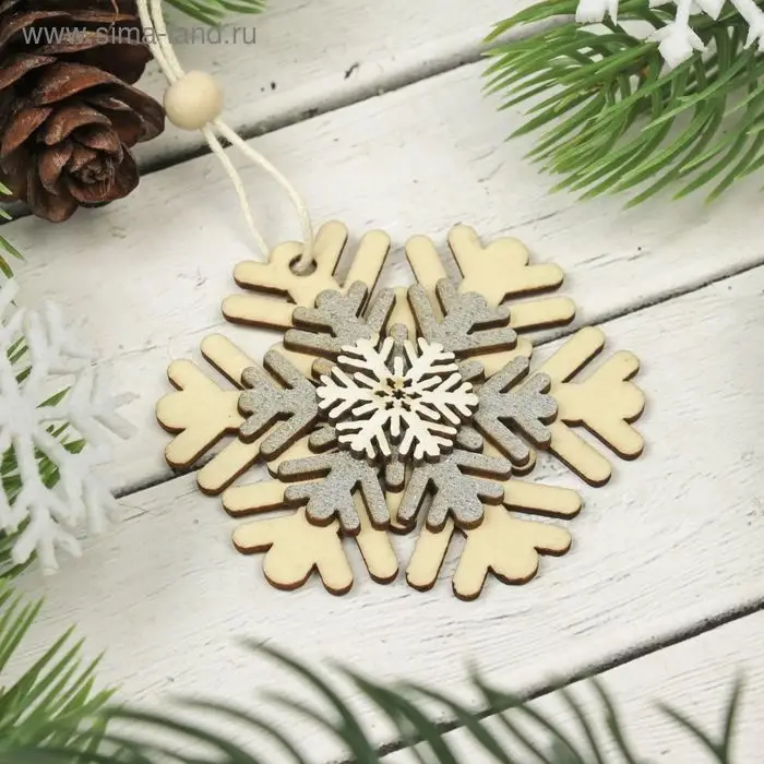 Елочная игрушка «Новогодняя снежинка» Елочная игрушка «Новогодняя снежинка»