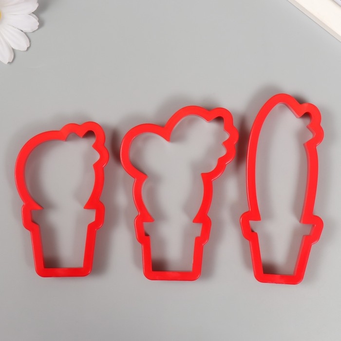 Каттеры для полимерной глины  Каттеры для полимерной глины "Кактусы" набор 3 шт 8,8х5,4 см 10,7х4,7 см, 10х6,7 см