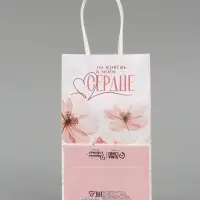 Пакет подарочный &laquo;Сердце&raquo;, цветы, 12 х 21 х 9 см