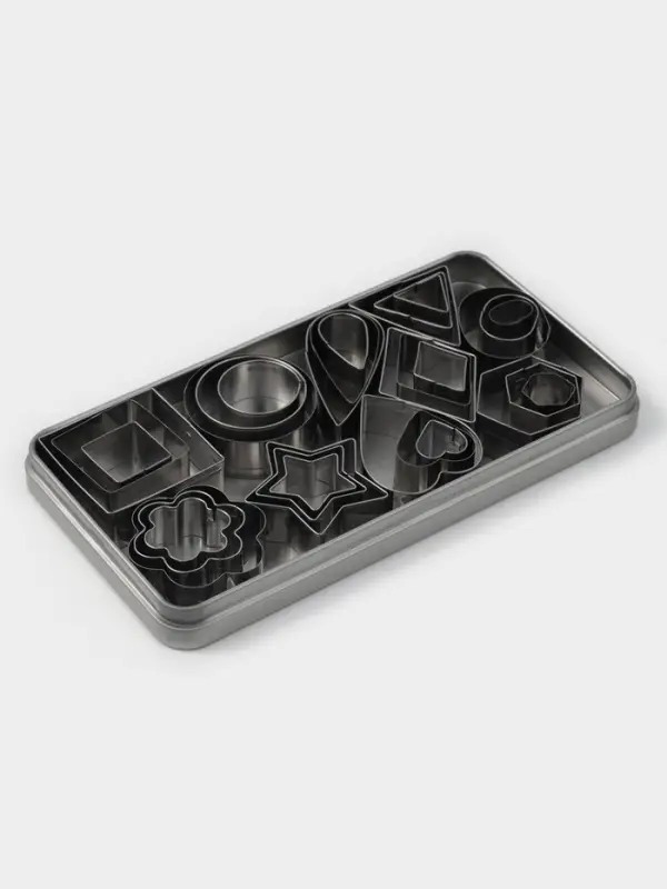 Формы для печенья Доляна &laquo;Ассорти&raquo;, набор 30 шт., в кейсе, нержавеющая сталь, серебристые