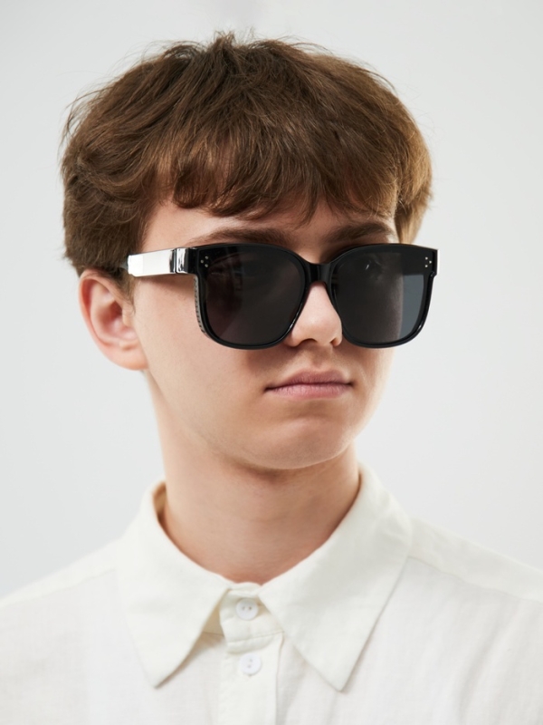 Очки солнечные поляризационные, uv 400, ширина 15.6 см, дужка 14.8 см Очки солнечные поляризационные, uv 400, ширина 15.6 см, дужка 14.8 см