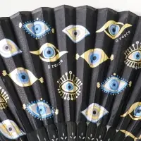 Веер складной с кисточкой &laquo;Глаза от сглаза&raquo;, чёрный с золотом, 23 см