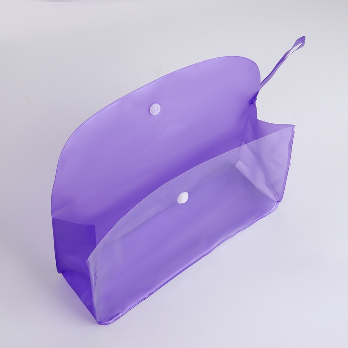 Косметичка на кнопке, цвет фиолетовый Косметичка на кнопке, цвет фиолетовый