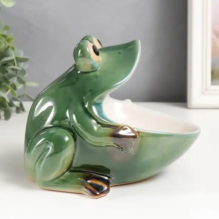 Фигурка - подставка для мелочей керамика &laquo;Лягушка&raquo;, 15&times;14&times;17.5 см