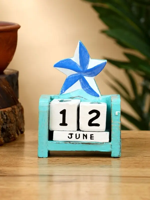 Календарь настольный «Морская звезда», 10.5×7.5×4 см, дерево