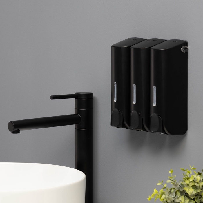 Диспенсер для мыла SAVANNA, механический, 3 отсека по 350 мл: шампунь, кондиционер, гель, чёрный Диспенсер для мыла SAVANNA, механический, 3 отсека по 350 мл: шампунь, кондиционер, гель, чёрный