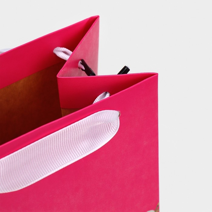 Пакет подарочный под бутылку, упаковка, «С 8 марта!», 13 х 36 х 10 см Пакет подарочный под бутылку, упаковка, «С 8 марта!», 13 х 36 х 10 см