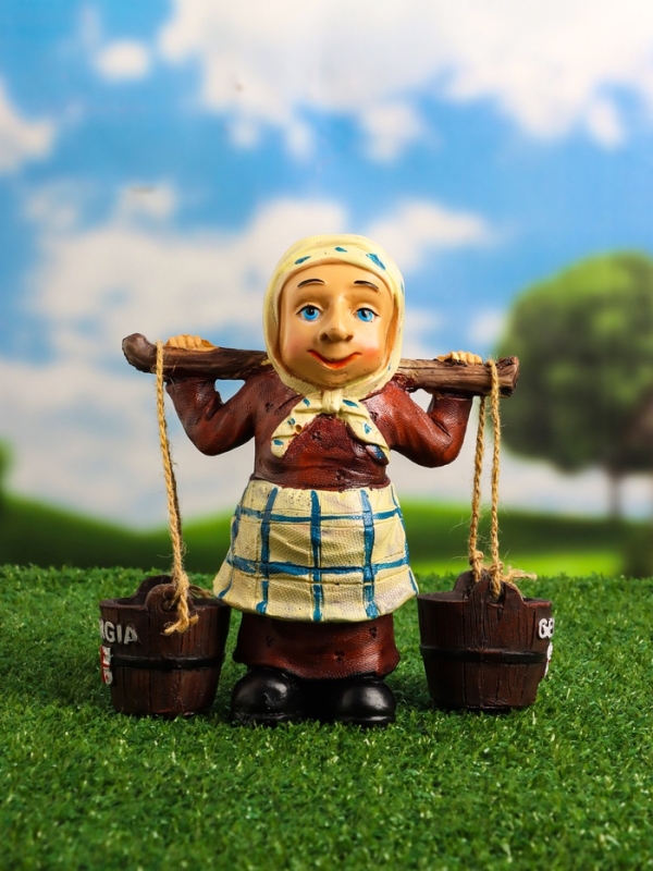 Садовая фигура  Садовая фигура "Бабушка с ведрами" 20х7х19см