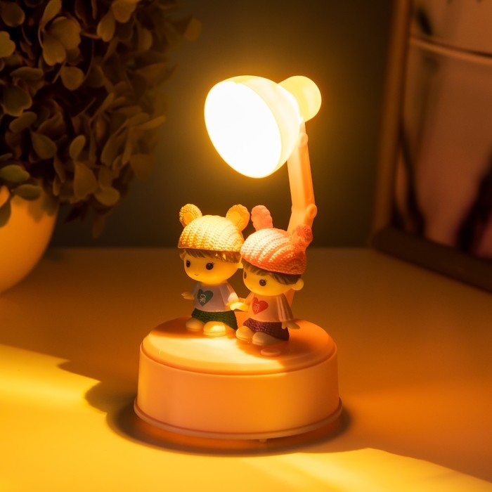 Ночник Ночник "Друзья" LED от батареек 3хААА 7,7х7,5х12,5 см RISALUX