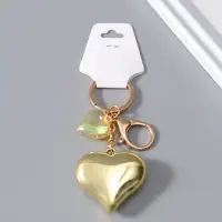 Брелок пластик с карабином "Два сердца" золото 4,5х4,5х1,5 см