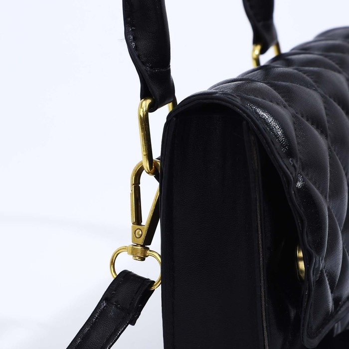 Сумка-мессенджер на магнитах, цвет чёрный Сумка-мессенджер на магнитах, цвет чёрный