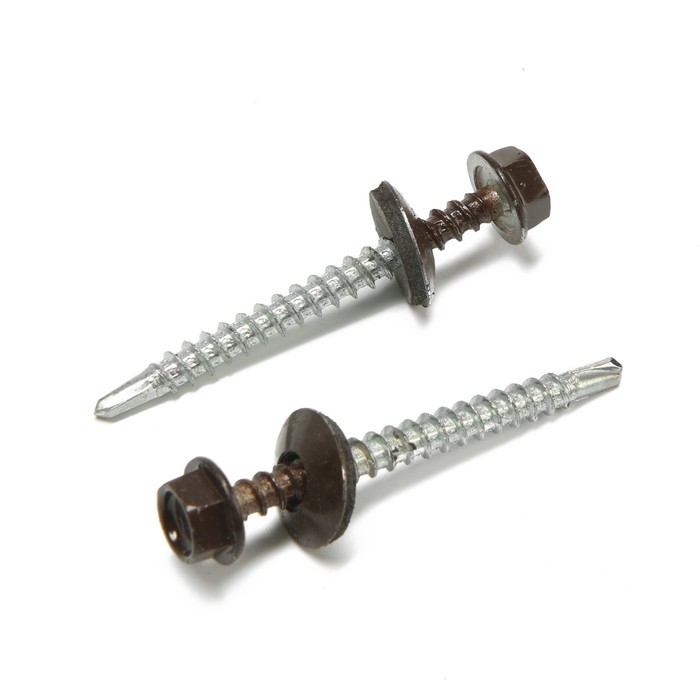 Саморезы кровельные 4,8х50 мм, RAL8017 цвет коричневый, 150 шт. Саморезы кровельные 4,8х50 мм, RAL8017 цвет коричневый, 150 шт.