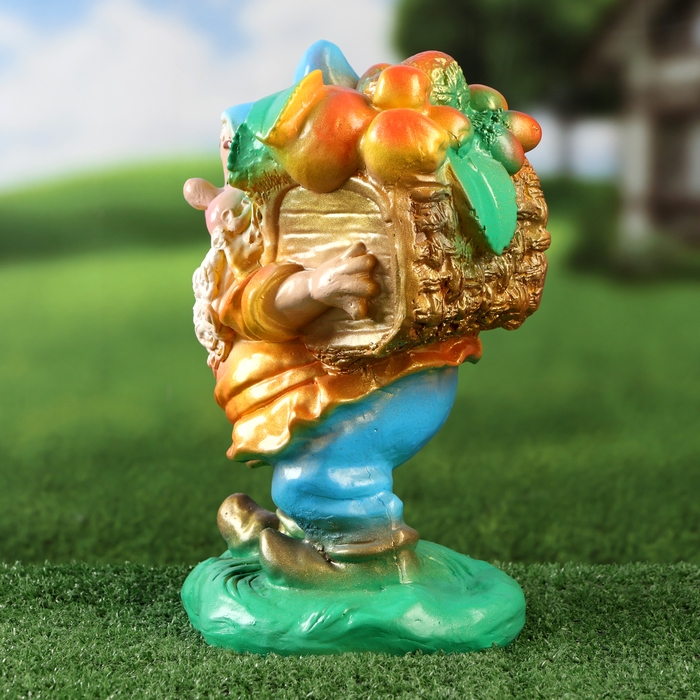 Садовая фигура  Садовая фигура "Гном с корзиной" 28см