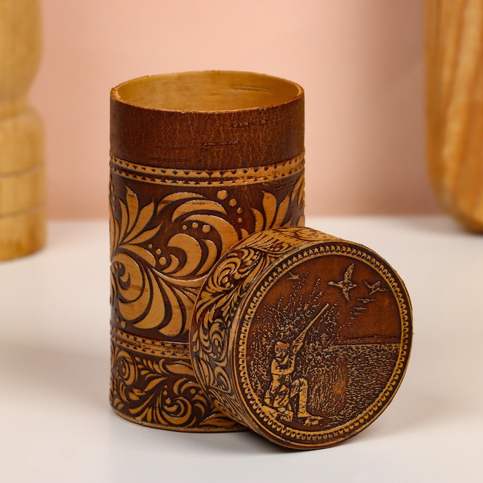 Набор стопок «Охотник», 4 шт, в тубусе, 4,5×4,5×9 см, береста Набор стопок «Охотник», 4 шт, в тубусе, 4,5×4,5×9 см, береста