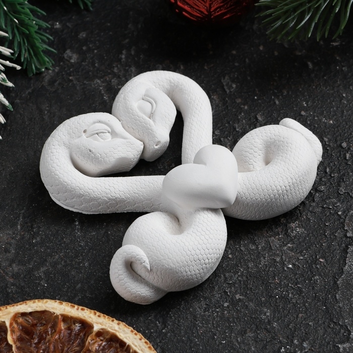 Новый год. Символ 2025. Фигура для раскраски с подвесом  Новый год. Символ 2025. Фигура для раскраски с подвесом "Пара змей" 9,5 х 8 х 2,5 см