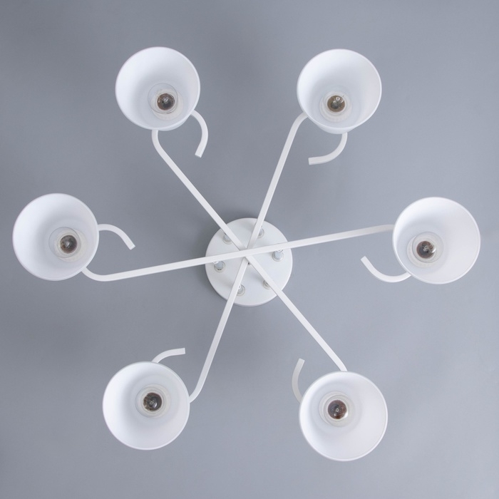 Люстра Люстра "Либерти" 6х60Вт Е27 Белый 64х64х27см