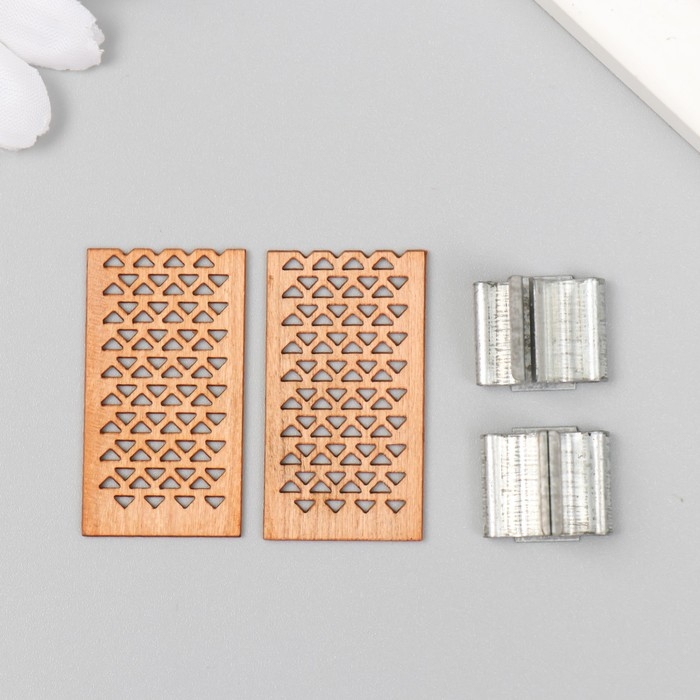 Фитиль для свечи дерево с металлическим держателем широкий 2х3,6 см Фитиль для свечи дерево с металлическим держателем широкий 2х3,6 см