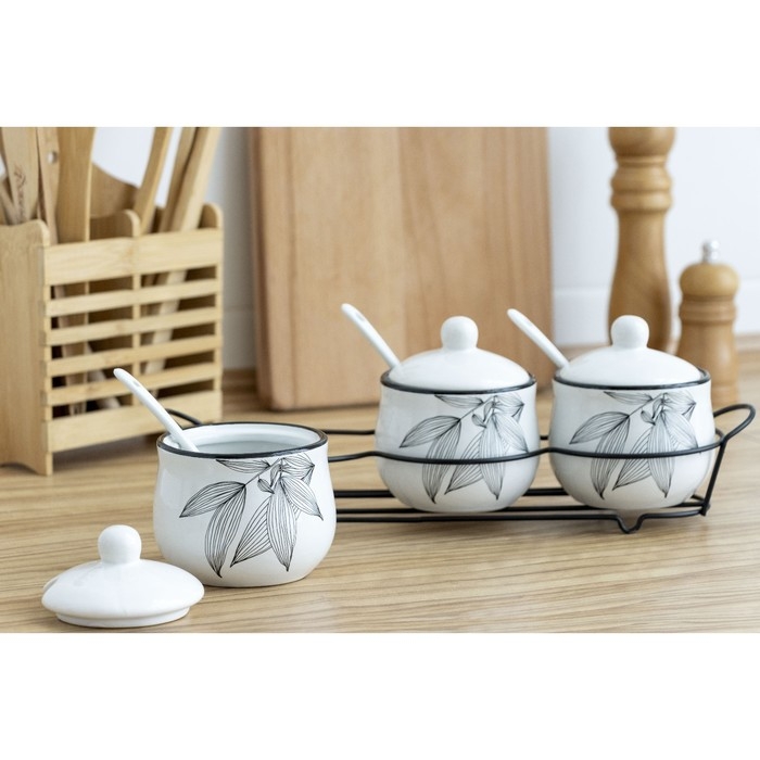 Банки керамические для специй на металлической подставке «Листья», 200 мл, 3 шт Банки керамические для специй на металлической подставке «Листья», 200 мл, 3 шт