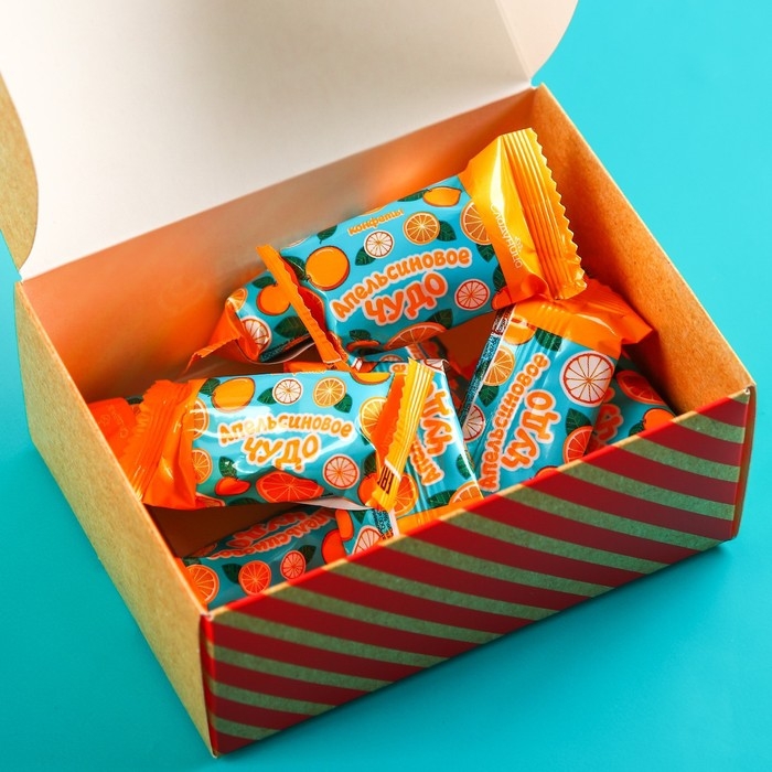 Конфеты в коробочке «Новогодняя посылка», 150 г Конфеты в коробочке «Новогодняя посылка», 150 г