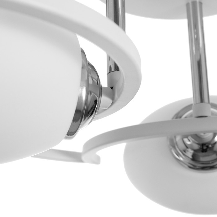 Люстра 2781/3 E27 40Вт бело-хромовый 49х49х25 см BayerLux Люстра 2781/3 E27 40Вт бело-хромовый 49х49х25 см BayerLux