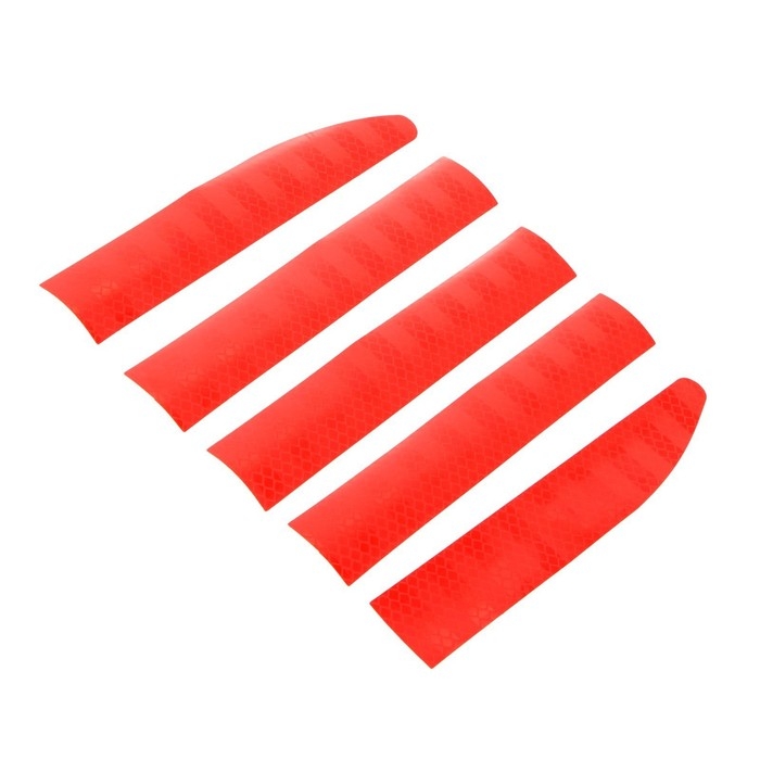 Наклейка светоотражающая 91×3,5 см на кузов авто, красный Наклейка светоотражающая 91×3,5 см на кузов авто, красный