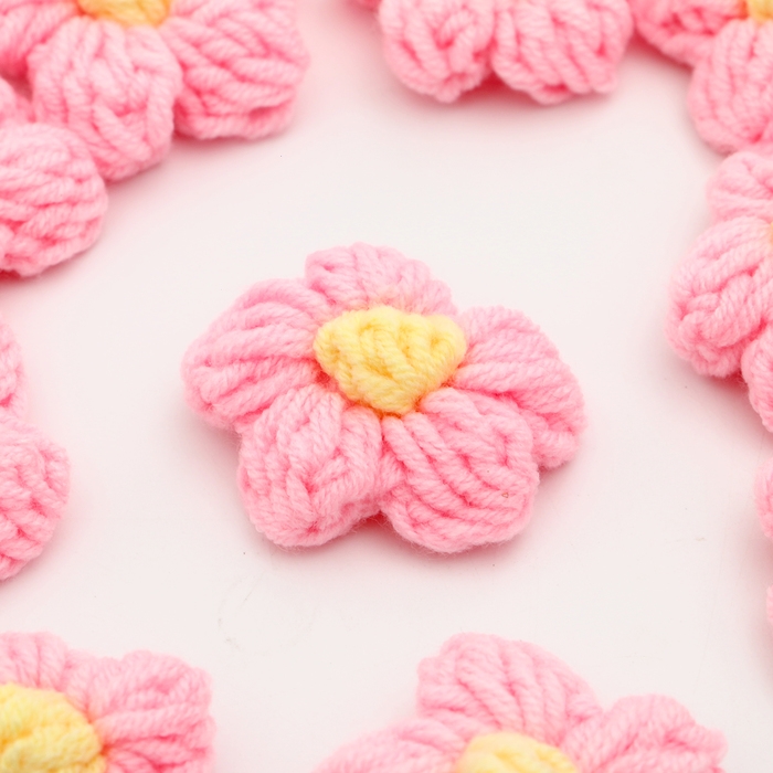 Цветок вязаный, набор 10 шт., размер 1 шт., 4 × 1,5 см, цвет нежно-розовый Цветок вязаный, набор 10 шт., размер 1 шт., 4 × 1,5 см, цвет нежно-розовый
