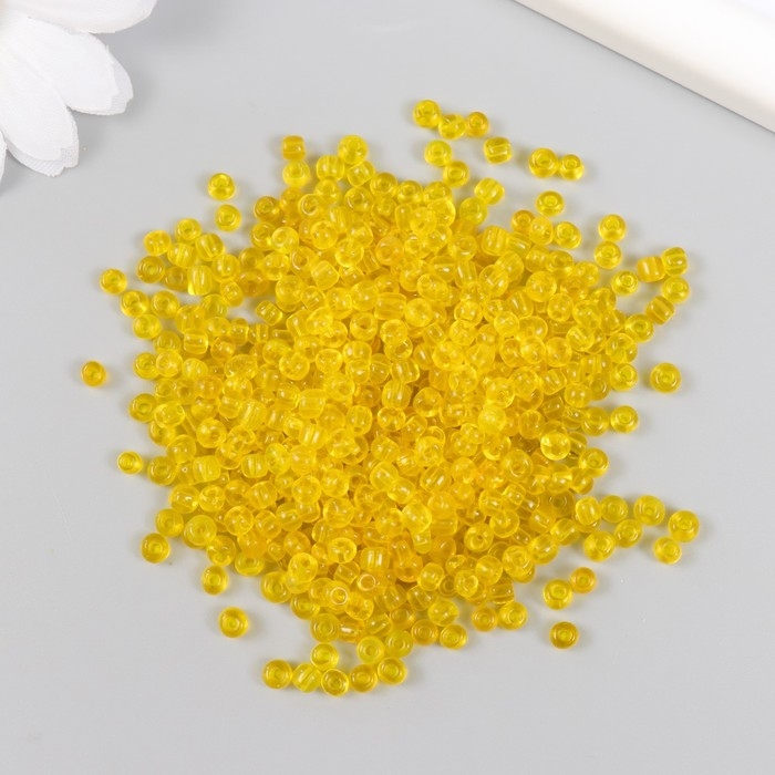 Бисер стекло 6/0  Бисер стекло 6/0 "Лимон" прозрачный 450 гр
