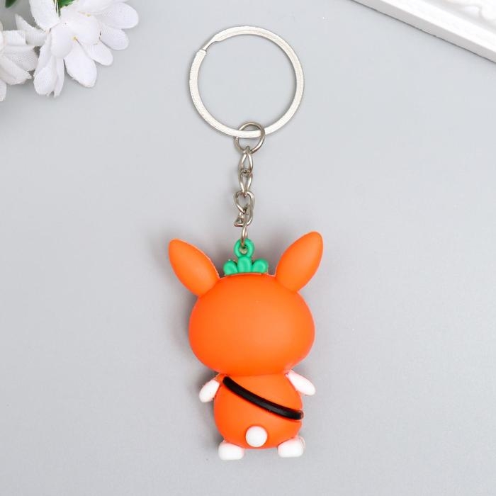 Брелок резина  Брелок резина "Зайка с морковкой" МИКС 5х3,5х1,7 см