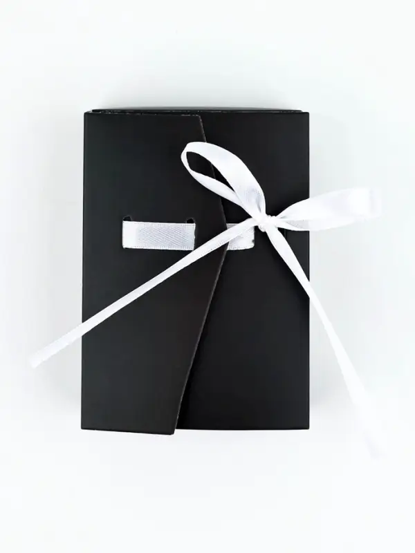 Коробка под бижутерию «Чёрная», 12 х 8.5 х 3 см Коробка под бижутерию «Чёрная», 12 х 8.5 х 3 см