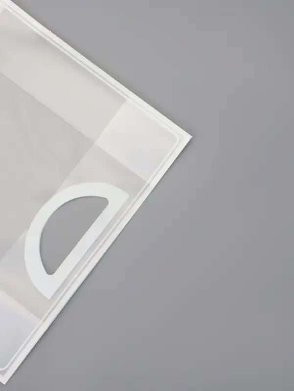 Пакет ПП с вырубной ручкой, прозрачный, 36&times;30&times;13 см, белый