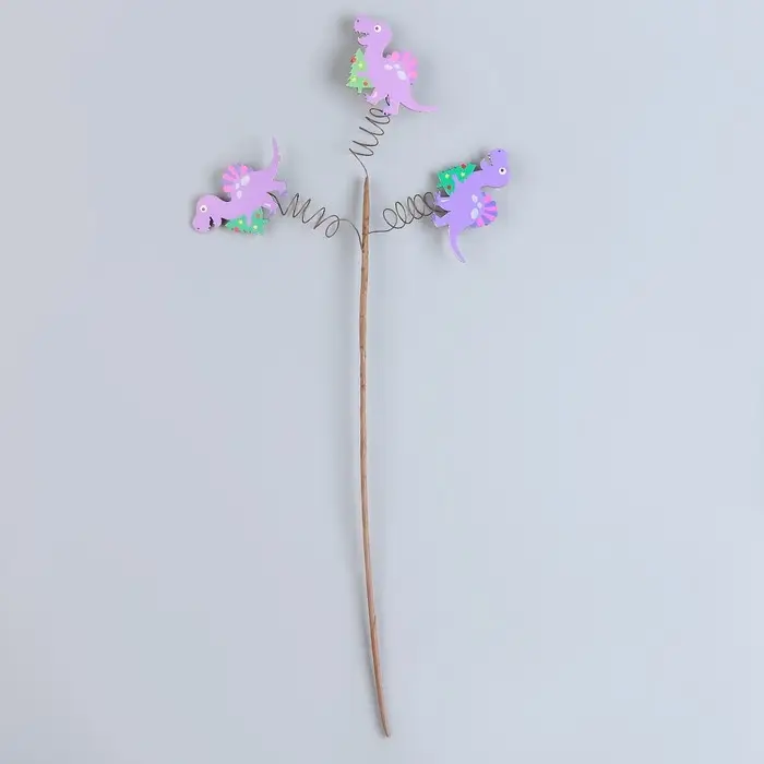 Топпер для торта новогодний «Динозаврик с ёлкой» 40×15×1.5 см Топпер для торта новогодний «Динозаврик с ёлкой» 40×15×1.5 см