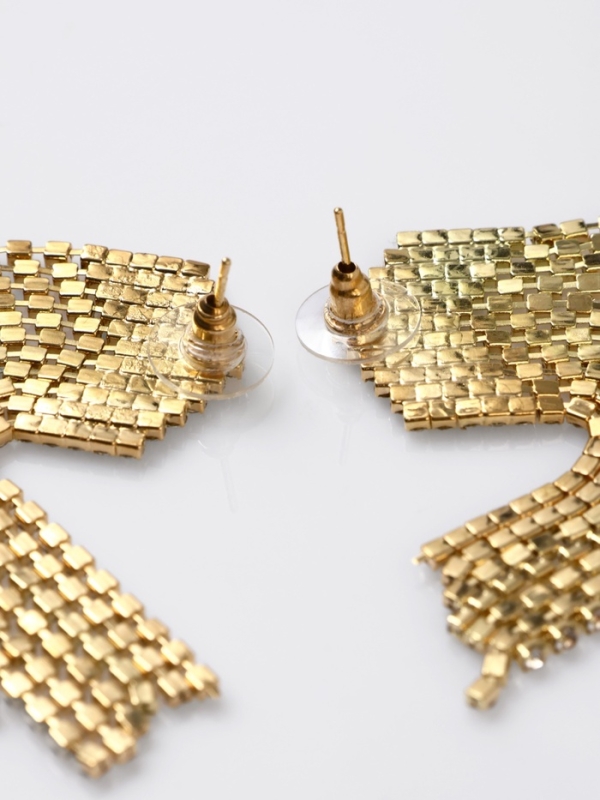 Серьги висячие со стразами «Водопад» мягкий ромб, цвет белый в серебре Серьги висячие со стразами «Водопад» мягкий ромб, цвет белый в серебре