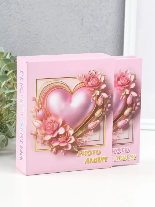 Фотоальбом на 40 фото 10х15 см "Розовое сердце в цветах" в коробке 4,5х14х17 см