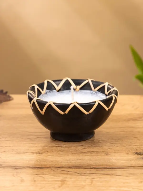 Свеча в керамической чаше, 9х9х5 см Свеча в керамической чаше, 9х9х5 см