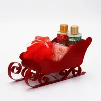 Подарочный набор новогодний в санях: гель для душа 2 шт., соль для ванны и мочалка, URAL LAB Подарочный набор новогодний в санях: гель для душа 2 шт., соль для ванны и мочалка, URAL LAB