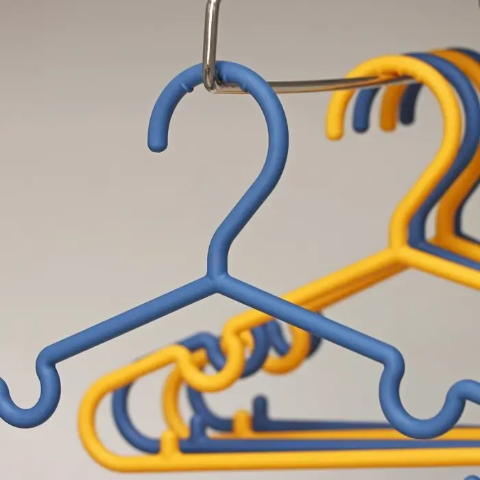 Плечики для одежды Доляна «Настроение», 29,5×17,5 см, цвет МИКС Плечики для одежды Доляна «Настроение», 29,5×17,5 см, цвет МИКС