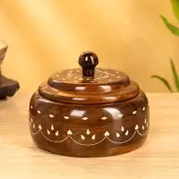 Ваза для конфет "Ассорти" 15х15х10 см, дерево шишам Ваза для конфет "Ассорти" 15х15х10 см, дерево шишам