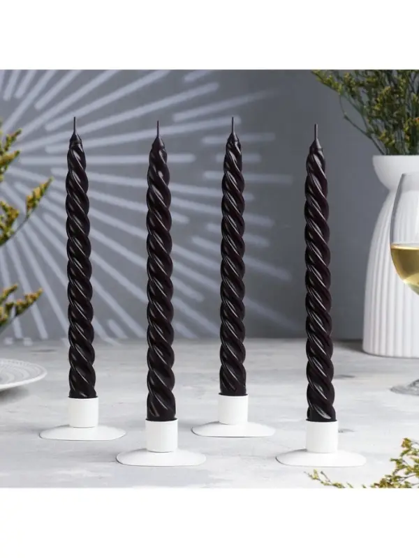 Набор свечей витых, 2.3&times;24.5 см, 5 ч, 50 г, 4 шт., чёрный, в подарочной коробке